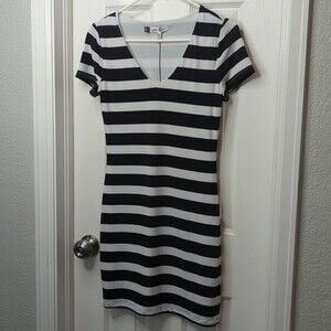 NWT Jennifer Lopez Black and White Stripe shirt sleeve dress